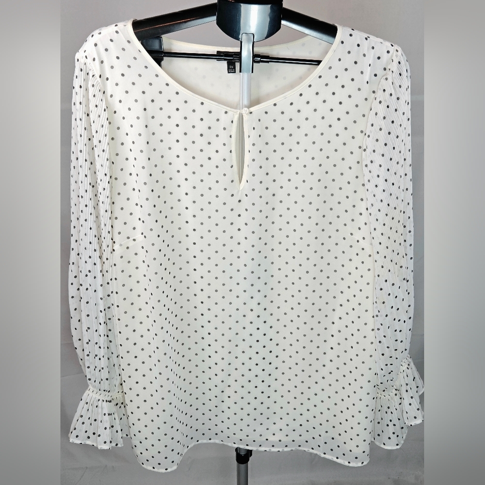 Talbots Polka Dot Flutter Sleeve Elevated Basic B… - image 1